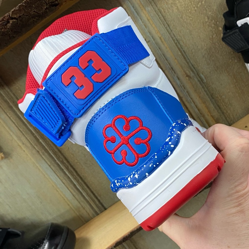 Brand new pair of Ewings, Montreal edition